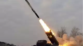 Corea del Norte disparó un misil balístico no identificado hacia el lado este, lo que alerta a las islas remotas de Tokio.