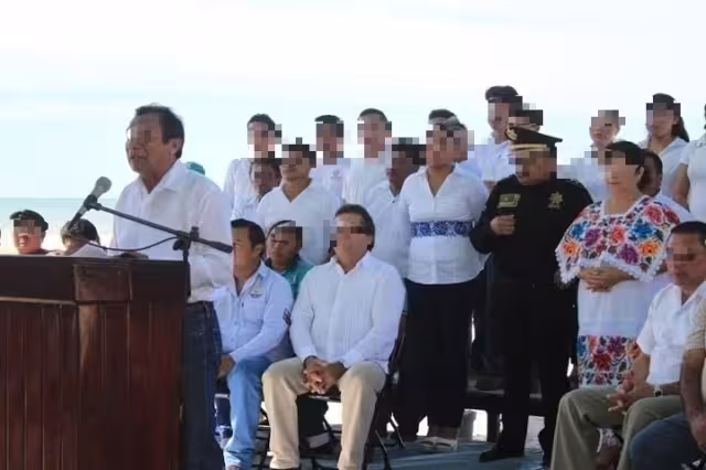 Ocho de los 11 exfuncionarios que fueron acusados por lo que devolvieron terrenos