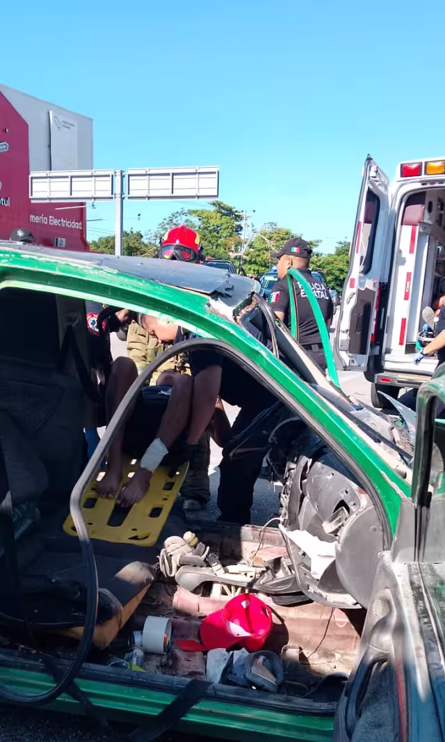 Entre los lesionados hay un menor de edad, quien junto con los otros dos, fue trasladado al Hospital General Agustín O’Horán de Mérida