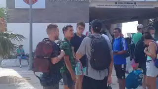 Los turistas desacatan las restricciones del Semáforo Naranja