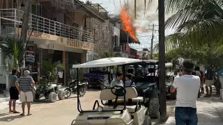 Holbox: Se registra un incendio en la casa de cultura y una pizzería de la isla