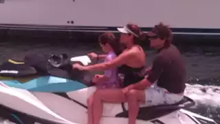 Ponen en evidencia prácticas incorrectas como el tener hasta tres pasajeros en este tipo de unidades