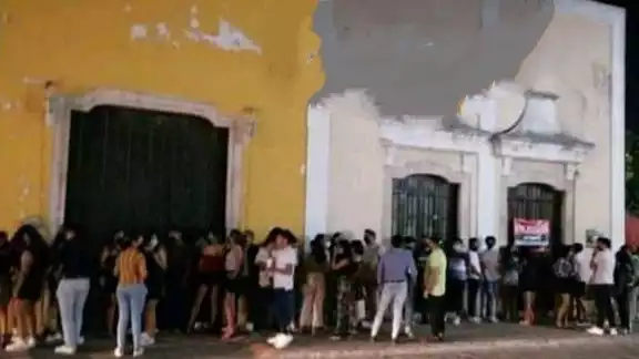 A reventar estuvo la discoteca ubicada a escasos metros del corazón de la ciudad, luego de que se dieran luz verde para su reapertura A reventar estuvo la discoteca ubicada a escasos metros del corazón de la ciudad, luego de que se dieran luz verde para su reapertura