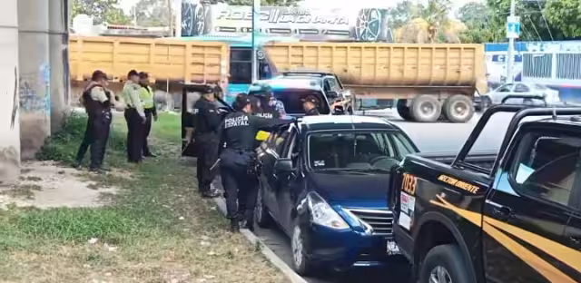 Caen dos implicados en robos a usuarios de transporte en Mérida