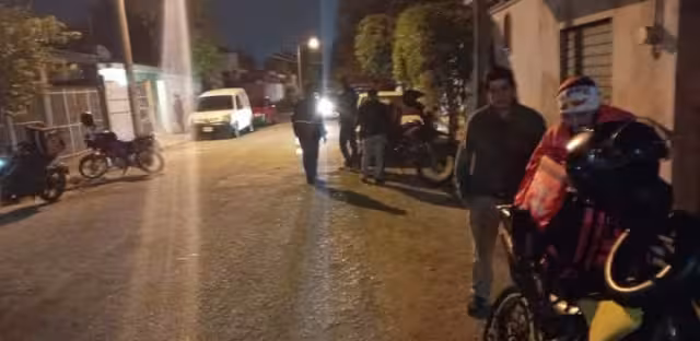 Además de comida, se pidieron mariachis y hasta una ambulancia.