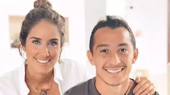 La esposa de Andrés Guardado, quien llevó a su empleada a Qatar para cuidar a sus hijos La esposa de Andrés Guardado, quien llevó a su empleada a Qatar para cuidar a sus hijos