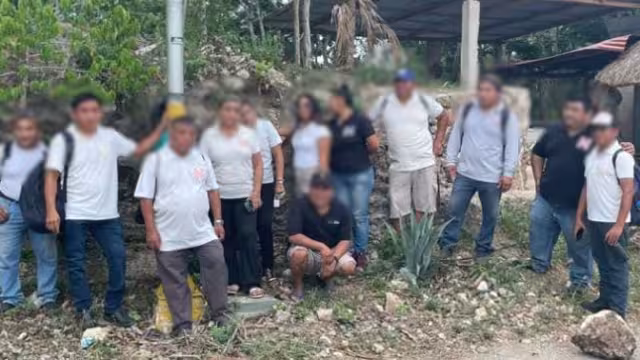 Empleados de cenotes de Valladolid protestan por escaso pago de utilidades
