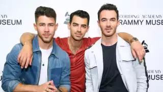 Jonas Brothers tuvo que suspender su concierto en México
