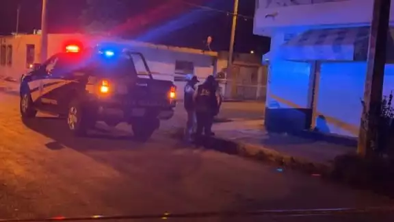 En la colonia Salvador Alvarado Sur, un individuo y su sobrino atacan con un machete a vecino En la colonia Salvador Alvarado Sur, un individuo y su sobrino atacan con un machete a vecino