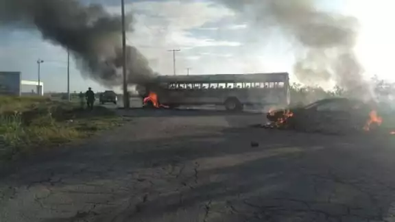 Hasta el momento no se ha informado, de manera oficial, el motivo de lo que ocurre en Matamoros, Tamaulipas
