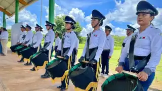 Las distintas bandas de guerra redoblan el entrenamiento.