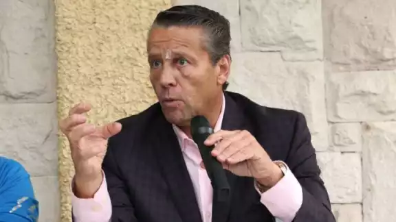 La FGJ- CDMX explicó que la indagatoria contempla recabar el testimonio de Alfredo Adame, el de la mujer agredida y el de su pareja, quien la defendió de los ataques del actor