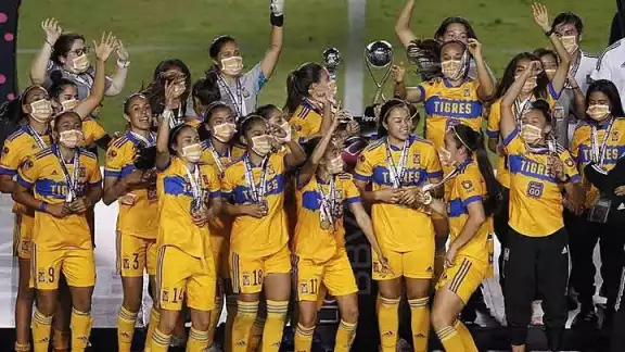 Con un arrasador marcador de 5-3 y 7-4 en el global, Tigres Femenil logró el triunfo Con un arrasador marcador de 5-3 y 7-4 en el global, Tigres Femenil logró el triunfo