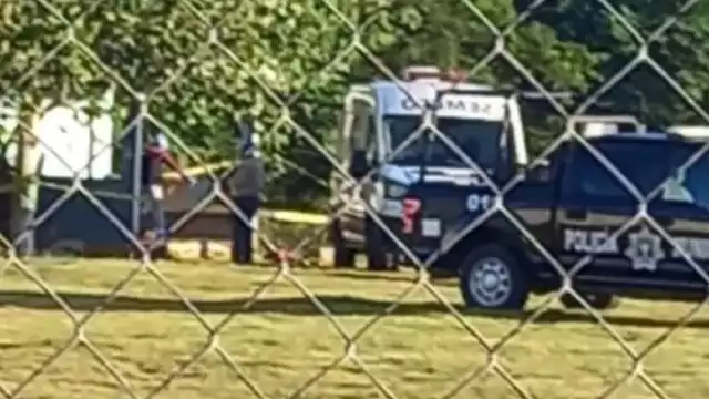 De acuerdo con la causa de muerte la mujer falleció por traumatismo torácico abierto, después de que fue atacada con un arma punzo cortante