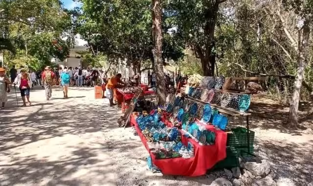 Artesanos amenazan con no reubicarse al nuevo parador turístico de Pisté por conflicto de intereses