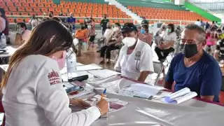 En primera instancia se busca incluir y hacer universal el programa de Bienestar para Personas con Discapacidad