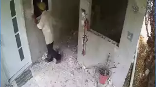 El hombre fue entregado a las autoridades