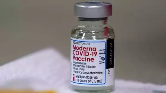 En esta vacunación de refuerzo a maestros se utilizara el biológico de la marca “Moderna”