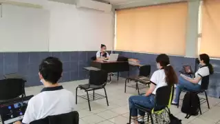 Campeche y Yucatán, son de los 20 estados que no alcanzan el 50% de universidades funcionando