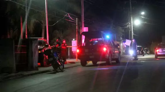 En montes de Valladolid, un leñador encontró el cuerpo de un hombre suspendido de un árbol dentro del monte, llevaba varios días de permanecer en el lugar