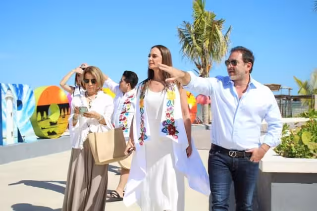 Este sábado 27 de noviembre arribaron al puerto importantes personalidades de la belleza,