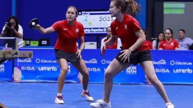 Clío Barcenas haceequipo con la tabasqueña Yadira Silva y la tapatía Arantxa Cossío