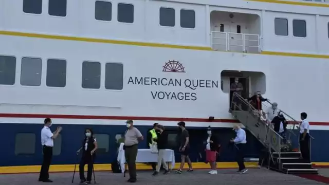El crucero llegó del puerto de Cozumel