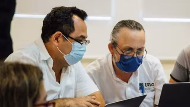 Algunas computadoras y servidores resultaron dañados luego de que un rayo ocasionara bajones eléctricos