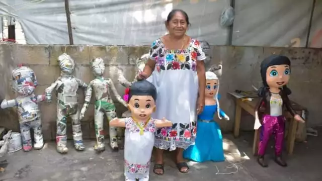 La piñatería de Bernardina se ubica en la calle 41 entre 30 y 32 de la Sultana de Oriente