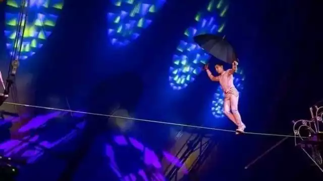 El equilibrista cayó mientras ejecutaba un espectáculo en Estados Unidos, dentro de la carpa de Do Portugal