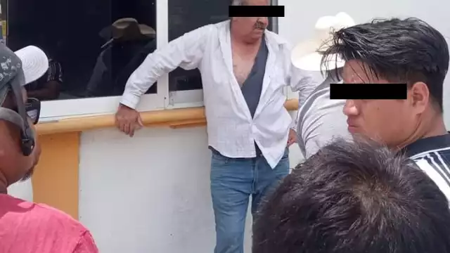 El hombre fue detenido por los pobladores para ser entregado a las autoridades