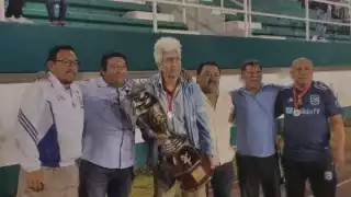 Vikingos se convirtió en uno de los planteles de gran prestigio y respeto en la década de los 80 y 90 en el balompié de la primera fuerza amateur