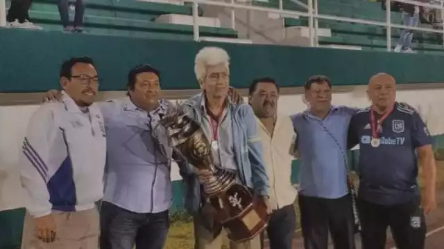 Vikingos se convirtió en uno de los planteles de gran prestigio y respeto en la década de los 80 y 90 en el balompié de la primera fuerza amateur