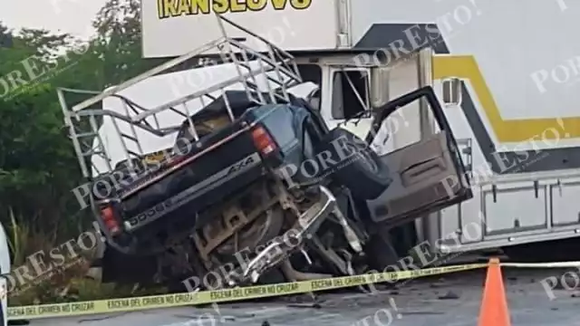 En la camioneta iba una menor de edad que tuvo una fractura