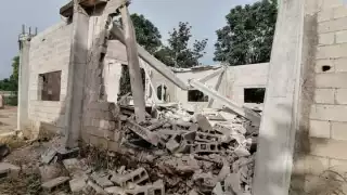 El templo tenía unos ocho años que se construyó y aunque no estaba concluido al cien por ciento, ya funcionaba. 