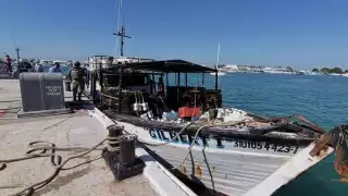 Personal de la Novena Zona Naval y Conapesca llevan a cabo estas acciones para evitar la captura ilícita entre el puerto de Progreso y la Isla Pérez