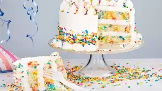 La molestia de 'Lady Chispitas'  fue que el pastel no tenía chispitas para niño y niña