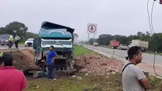 Solamente se registraron daños materiales