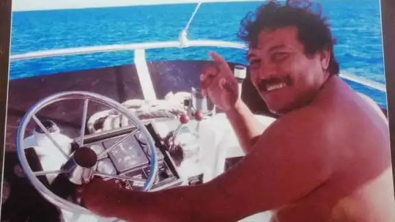 Tanto en el campo de beisbol como en el mar, “El Brujo” Moguel“ se caracterizó por ser una persona sencilla, carismática que se llevaba con todo mundo Tanto en el campo de beisbol como en el mar, “El Brujo” Moguel“ se caracterizó por ser una persona sencilla, carismática que se llevaba con todo mundo