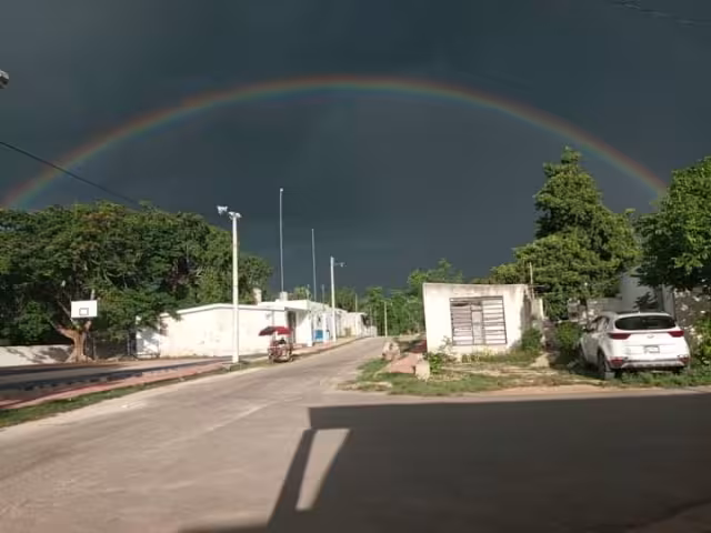 Luego de una ligera lluvia en la población de Chocholá, se pudo observar un fenómeno natural