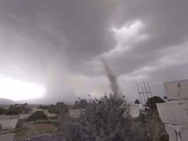 Tornado captado en la comunidad San Salvador El Seco, Puebla