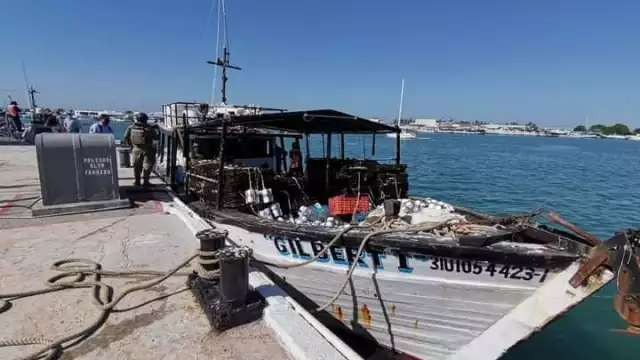 Personal de la Novena Zona Naval y Conapesca llevan a cabo estas acciones para evitar la captura ilícita entre el puerto de Progreso y la Isla Pérez