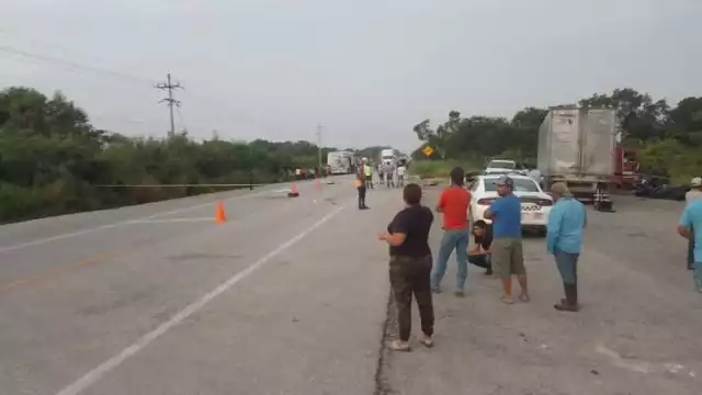 La Guardia Nacional acordonó el área mientras el Semefo procedía a levantar el cuerpo