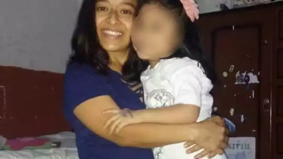 Arely Castillo explicó que criar a su pequeña hija con esta condición ha sido difícil