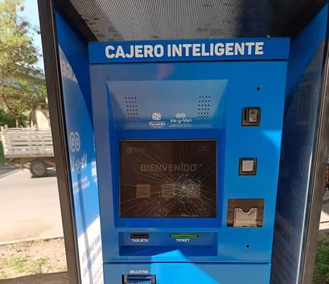 Cabe recordar que se colocaron 36 cajeros a lo largo del Periférico de Mérida