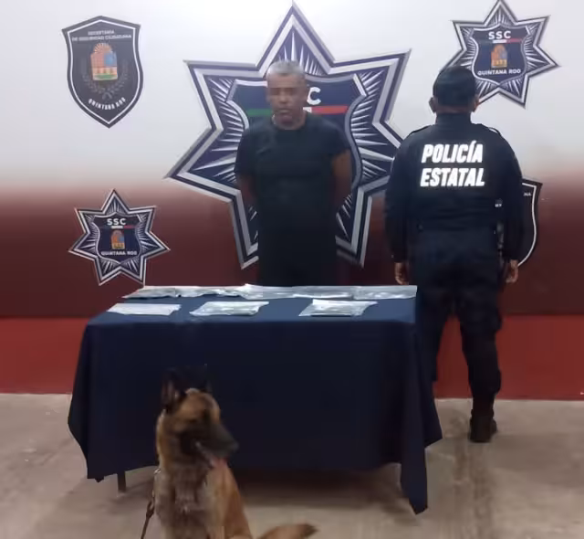 Debido a las señales del binomino "Boris", los elementos realizaron una inspección a las pertenencias