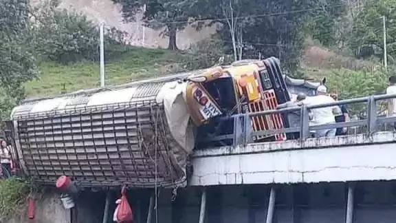 Cerca de 16 personas murieron en Nicaragua este sábado en un accidente automovilístico