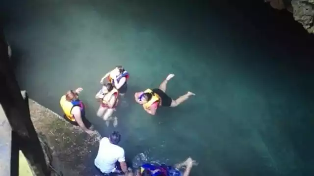 El lugar es visitado por varias personas y cuenta con cavernas, aves, caballos