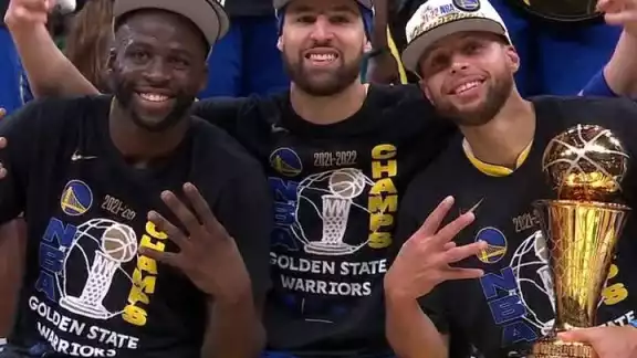 Stephen Curry se coronó MVP de la NBA al vencer con Golden Warriors