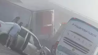 Choque en carretera San Luis Potosí-Matehuala deja 3 muertos y 15 heridos